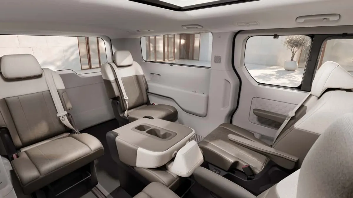 Фургон Kia PV7 отримав 800-вольтну платформу та батарею на 96 кВт·год