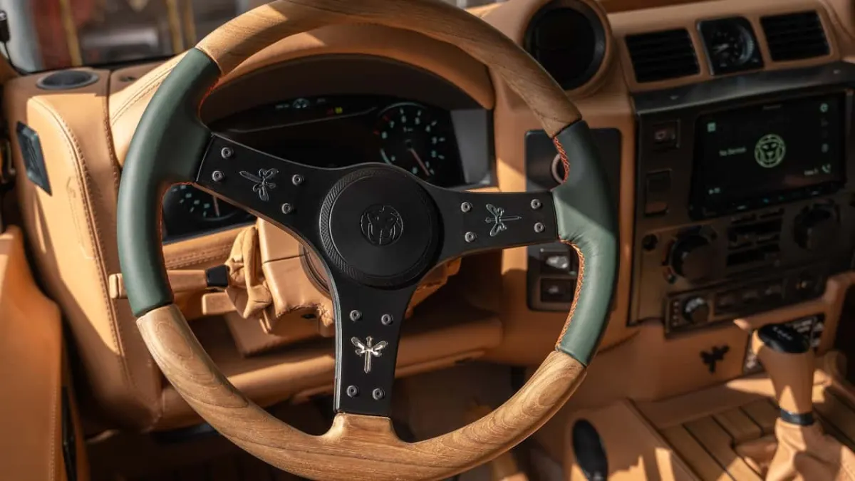 Land Rover Defender Panterra: реставрований електромобіль з запасом ходу 600 км
