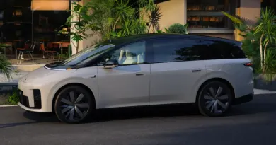 Li Auto i8 RWD: нова версія електрокросовера для боротьби зі спадом продажів