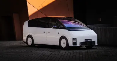 Представлено оновлений електромінівен Li Auto Mega другої генерації за 75 000 доларів