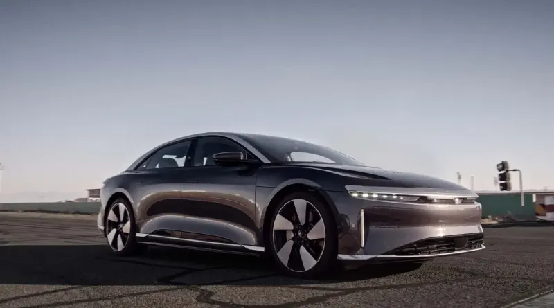 Відклик Lucid Air охопив 27 тисяч електромобілів через загрозу займання