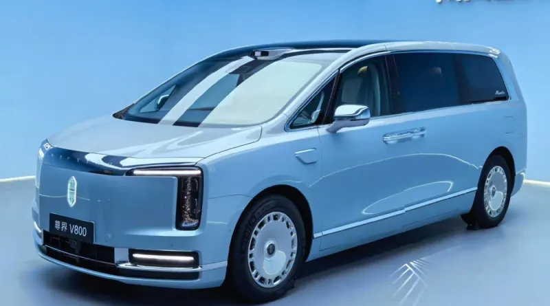 Maextro V800: розкішний MPV від Huawei кидає виклик Toyota Alphard