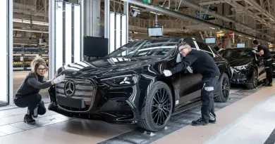 Mercedes-Benz запускає виробництво електричного C-Class у Європі