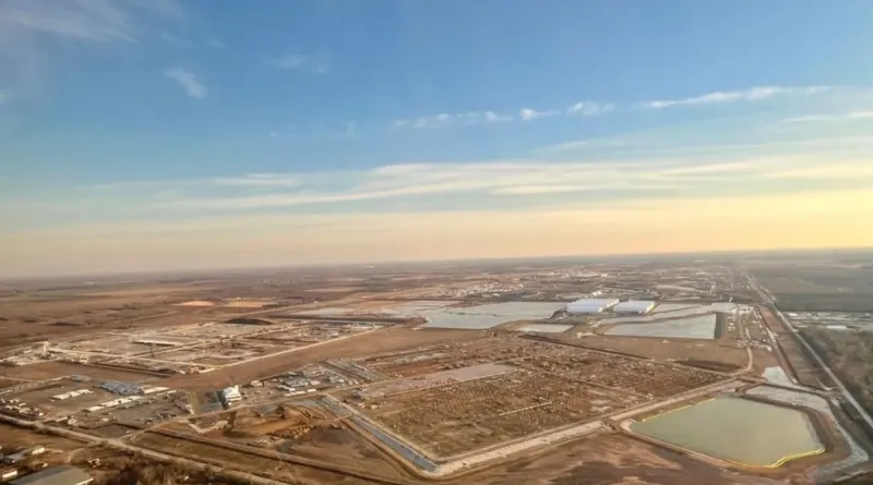 Чому Meta відмовилася від “зеленої” енергії та будує газові електростанції