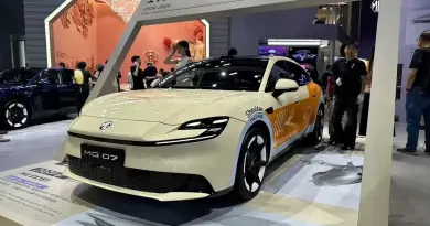 Седан MG 07 офіційно вийшов на ринок у гібридній та електричній версіях
