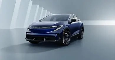 Mitsubishi Eclipse Sportback EV: «абсолютно новий» електромобіль, що виявився Nissan Leaf