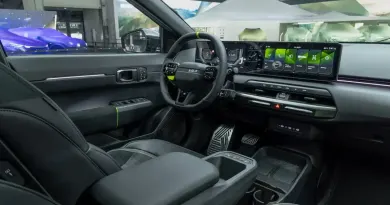 Нова мультимедійна система Kia: оновлений інтер'єр та інтеграція Pleos Connect