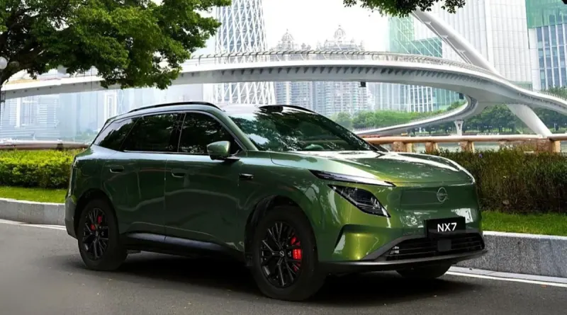 Новий плагін-гібрид Nissan NX7 отримає запас ходу до 225 км на електротязі