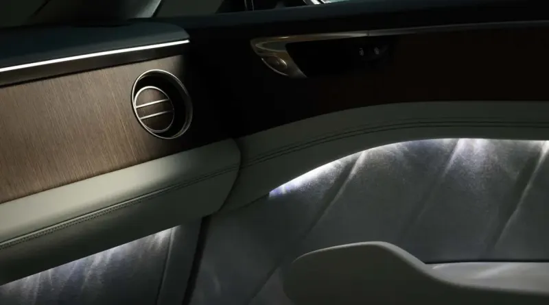 Перший електромобіль Bentley отримає салон із натуральної вовни Мериносу