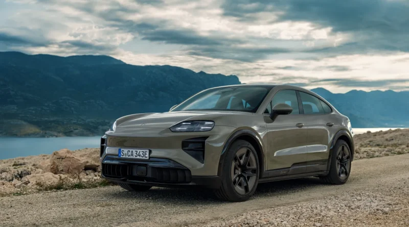 Краса та лють: Porsche анонсувала електричний Cayenne Coupe з динамікою гіперкара