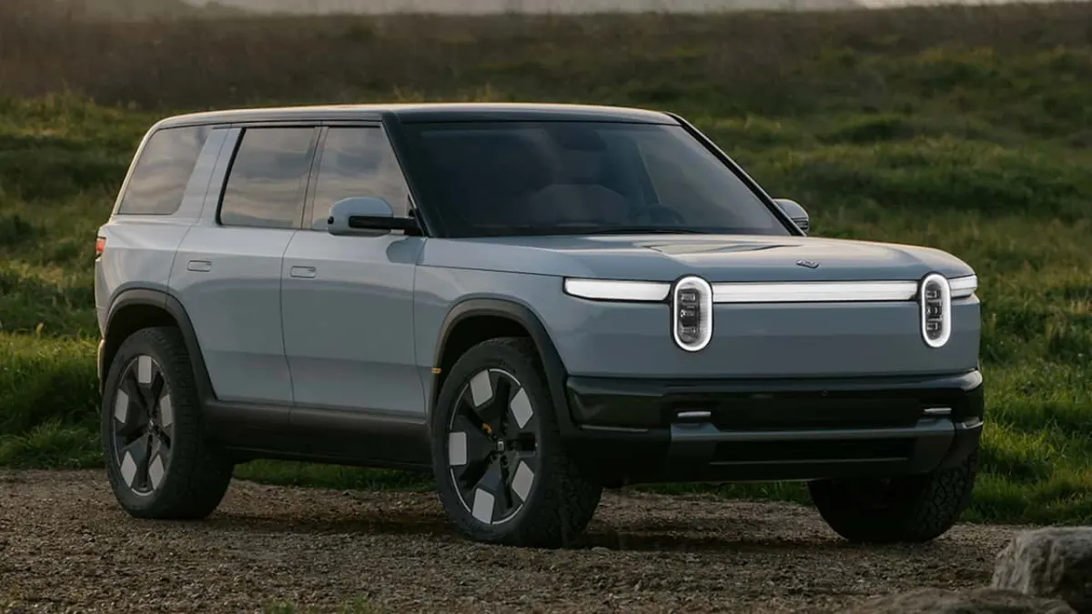 Rivian R2 підвіска: як здешевити та полегшити без втрати якості R1