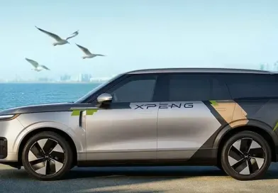 Безпілотне роботаксі XPeng Yoyo виходить на дороги Китаю