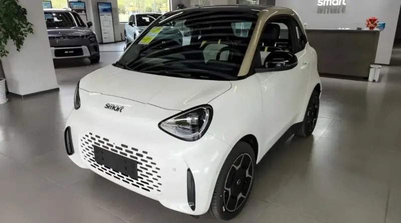 Міський електромобіль Smart #2 надійшов до автосалонів