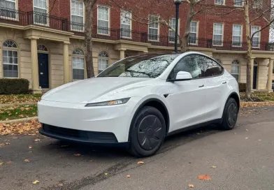 Tesla досягла позначки у 10 мільйонів вироблених електромобілів