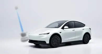 Майже 1,5 мільйона підписників: Tesla FSD демонструє рекордне зростання