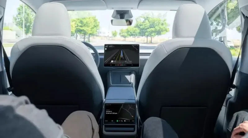 Tesla Full Self-Driving: менеджер тестування розкрив небезпечні умови роботи
