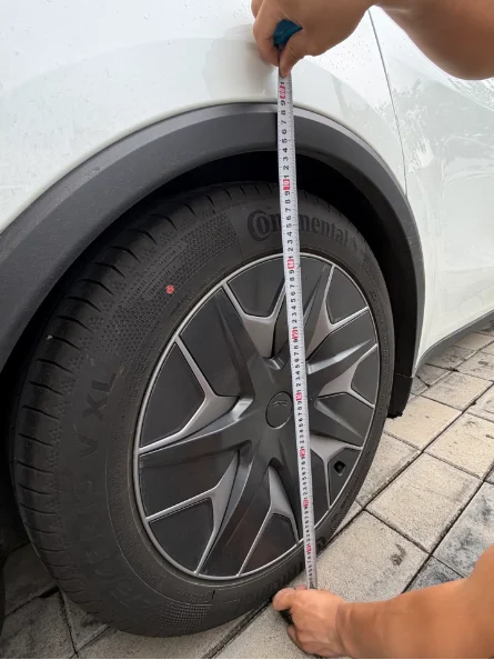 У Китаї власники Tesla Model Y L масово скаржаться на проблеми з задньою підвіскою