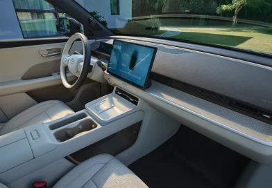 Електричний прорив Toyota: кросовер bZ3X став бестселером за рекордну ціну