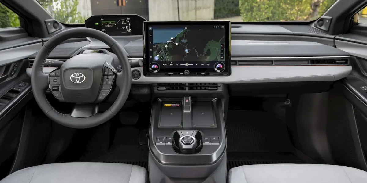 Toyota відкликає 10 тисяч електромобілів Toyota C-HR EV через проблеми з ПЗ