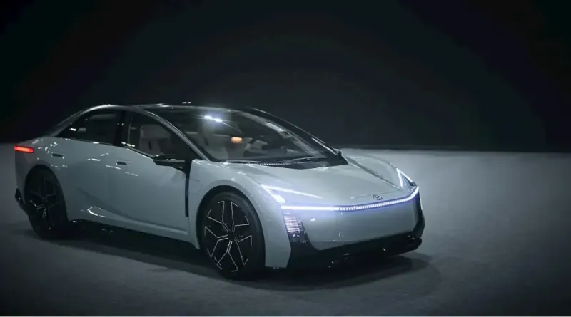 Toyota Corolla EV: електрична версія бестселера готується до дебюту