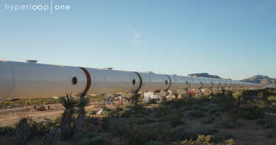 Ілон Маск знову обіцяє швидкісний тунель Hyperloop у Техасі