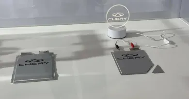 Черговий прорив у Китаї: твердотільні акумулятори Chery вийдуть на дороги у 2027 році