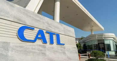 Китайський гігант CATL випустить перші твердотільні батареї у 2027 році