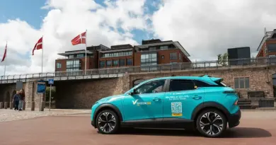 VinFast таксі Green SM дебютує в Європі з власним автопарком електромобілів