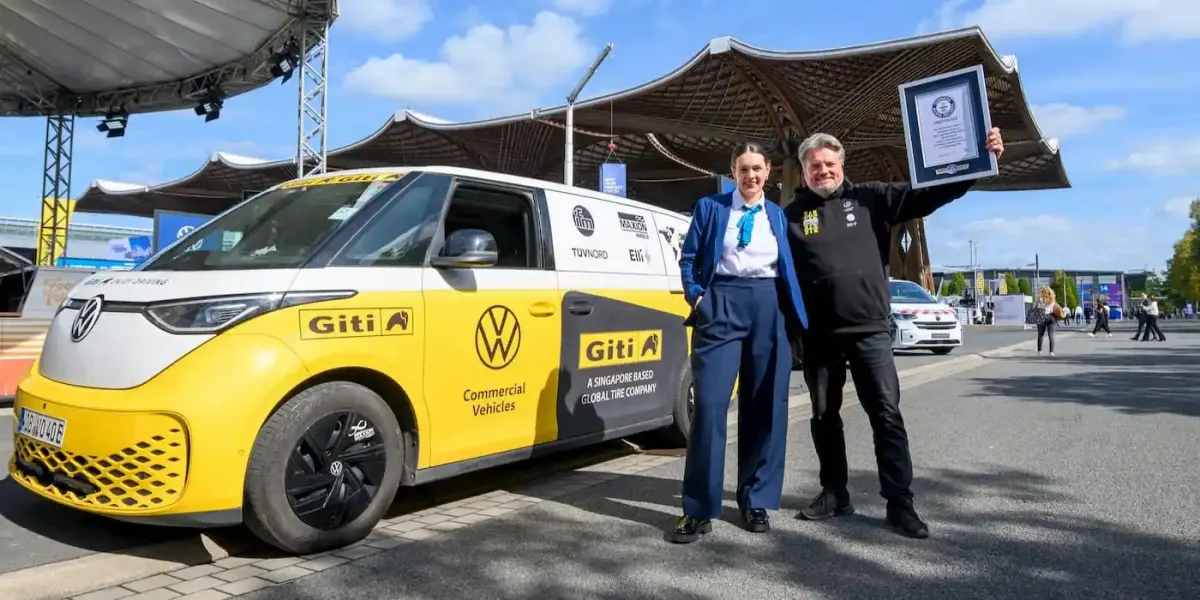 Електричний вен Volkswagen ID. Buzz подолав 92 країни та встановив рекорд Гіннеса