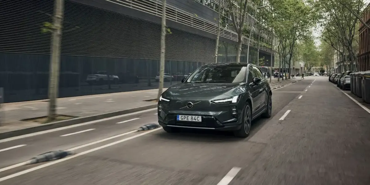 Volvo EX60: Перші поставки електрокросовера-«зміни гри» з великим запасом ходу