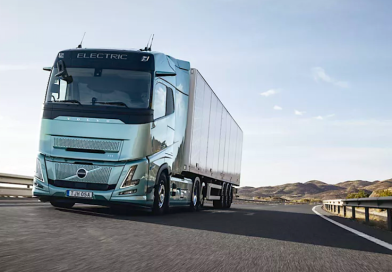 Революція в далекобійних перевезеннях: Volvo Trucks запускає вантажівки з запасом ходу 700 км
