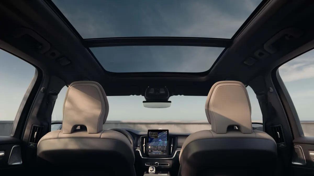 Volvo XC60 PHEV та XC90 отримають подвоєну дальнобійність