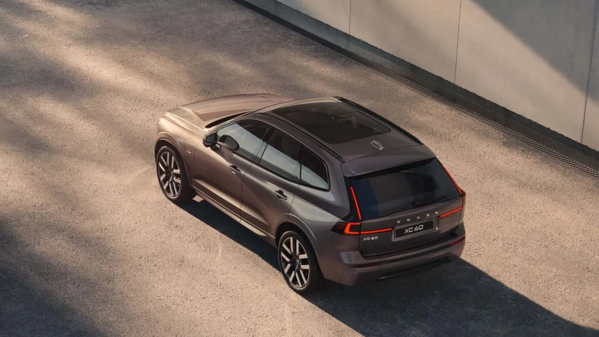 Volvo XC60 PHEV та XC90 отримають подвоєну дальнобійність