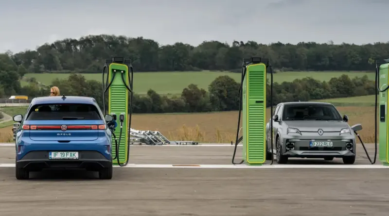 VW ID. Polo та Renault 5 провели реальне порівняння запасу ходу й зарядки