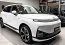 Великий кросовер Xpeng G9L з'явився в автосалонах перед стартом продажів