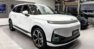 Великий кросовер Xpeng G9L з'явився в автосалонах перед стартом продажів